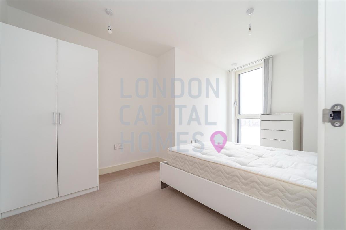 Gordian Apartments, 34 Cable Walk, London